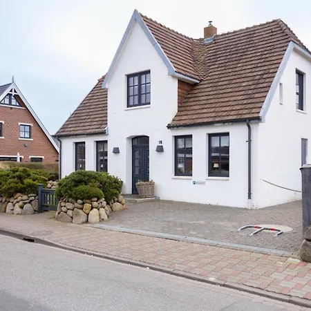 Holiday home Haus-syltzauber *
